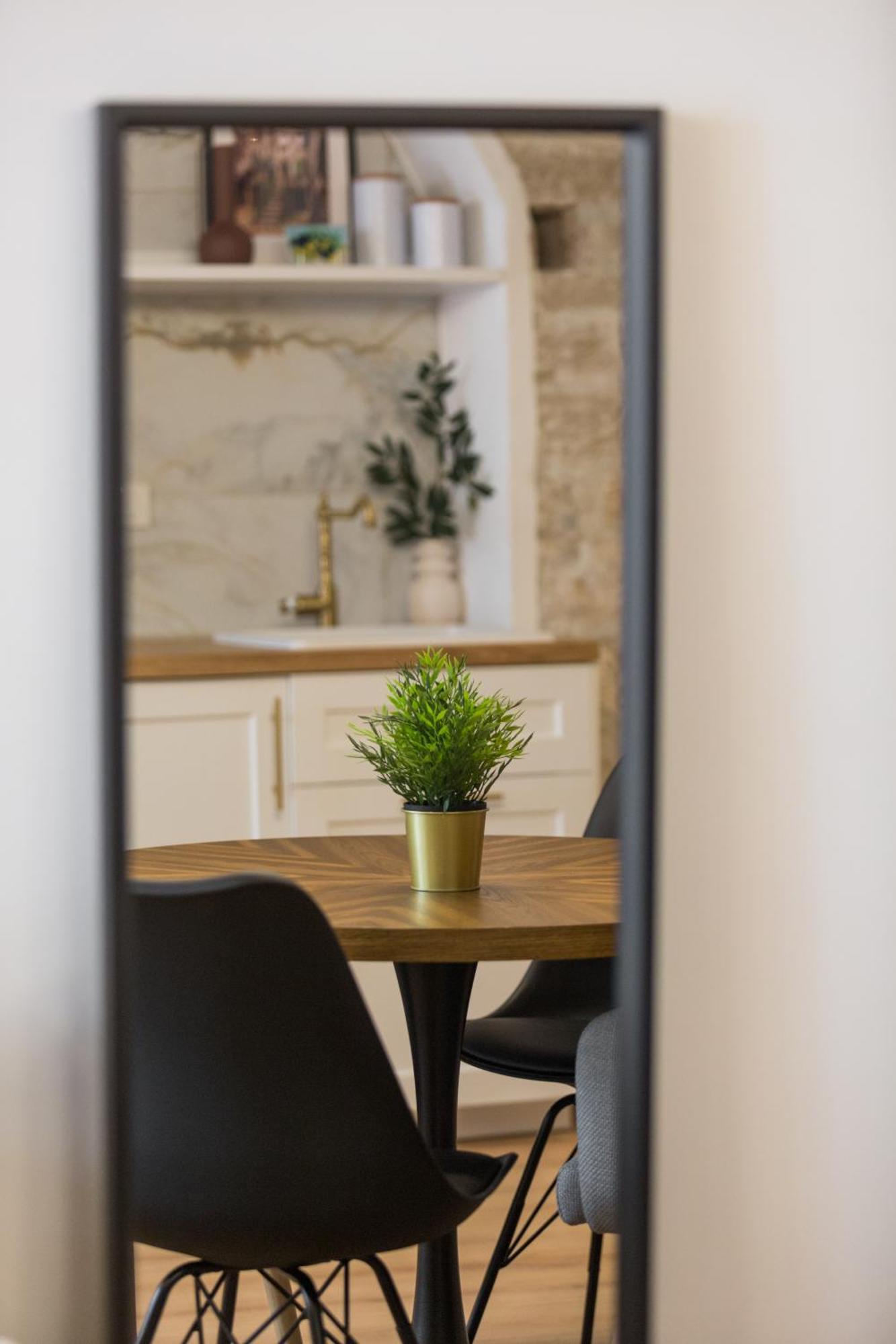 La Bestia Deluxe Studio Apartment Rovinj Eksteriør billede